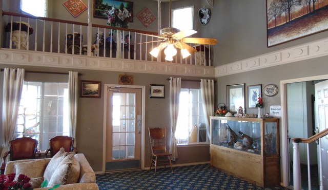 Heritage House Inn