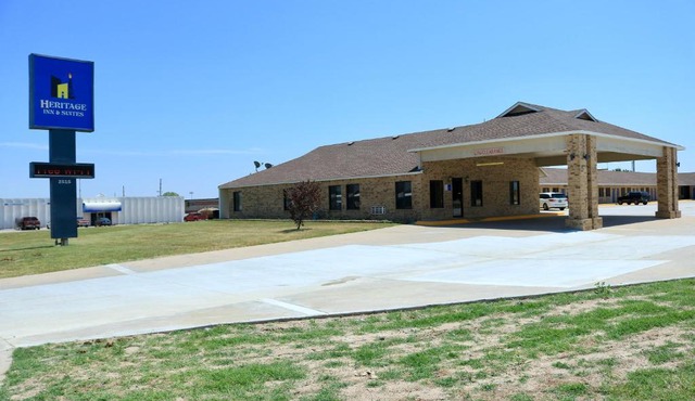 Heritage Inn & Suites