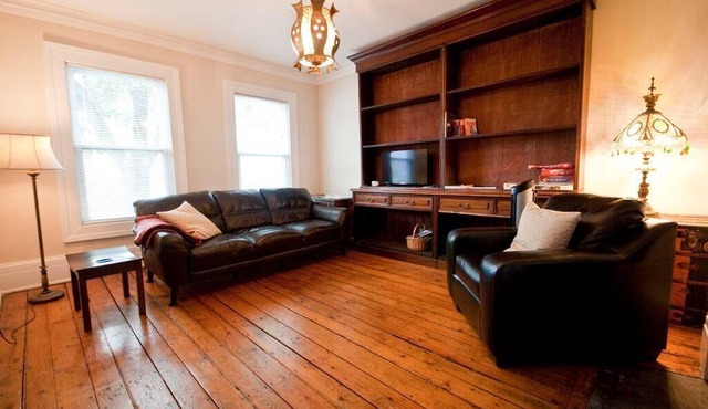 Heritage Row House beside Citadel Hill