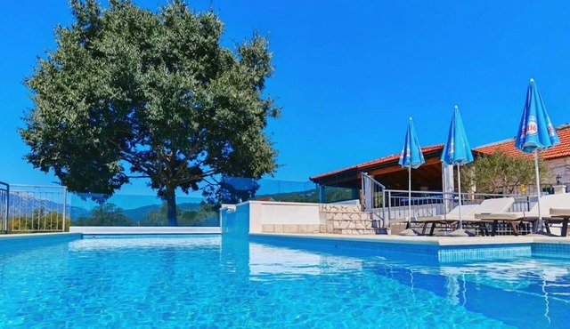 Heritagehouse Stipanovi Dvori with heated pool, kids pool, tavern, mountain view