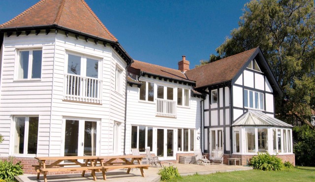 Hermitage - sleeps 12 guests in 7 bedrooms