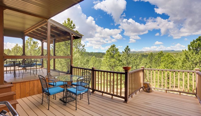 Hermosa Home w/Black Hills View, Gas Grill & Deck