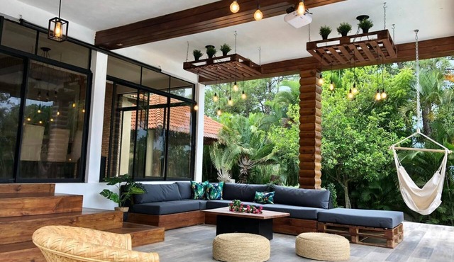 Hermosa Villa en medio de las Montañas