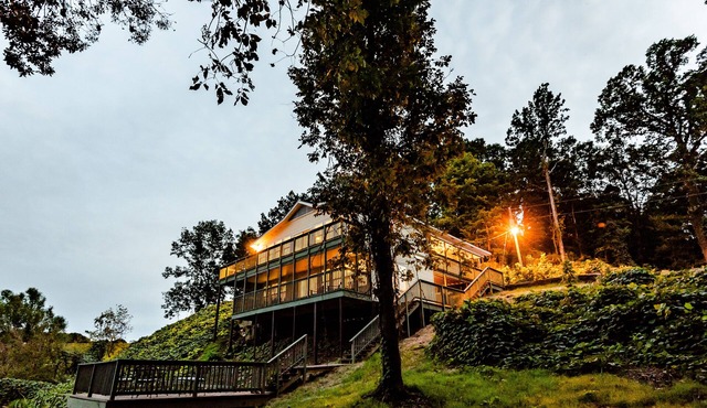 HERNAND0 HIDEAWAY ENTIRE LAKEHOUSE