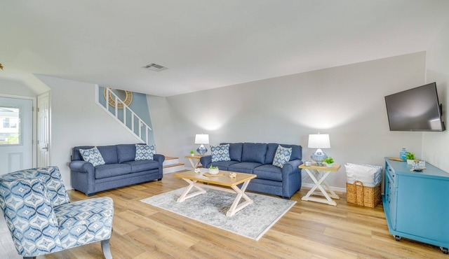 Hernando Beach Waterfront Home w/Boat Dock & Deck