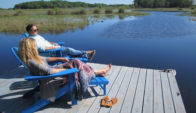 Hernando Eco Nest Lakeside Retreat