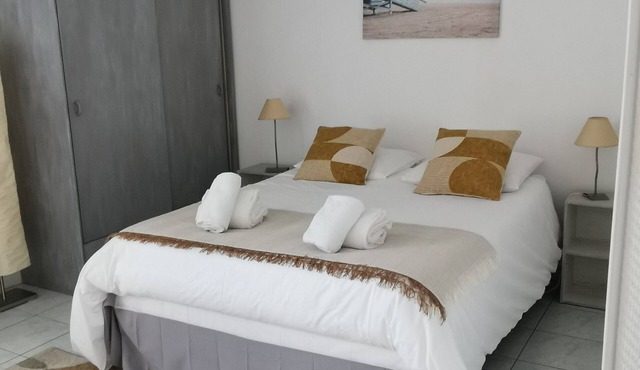 Heron Cendre, Gîte Avec Piscine Chauffée, Sud Vendée Littoral