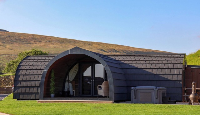 HERON, family friendly, character holiday cottage in Ingleton