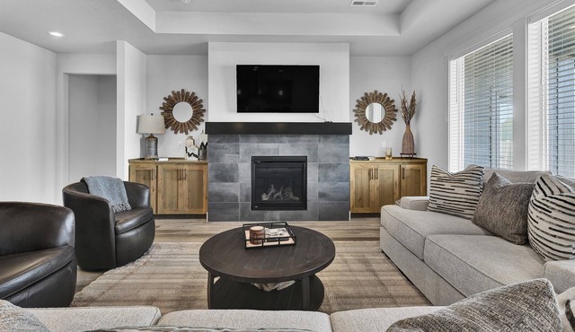 Heron House Near Lake and Golf