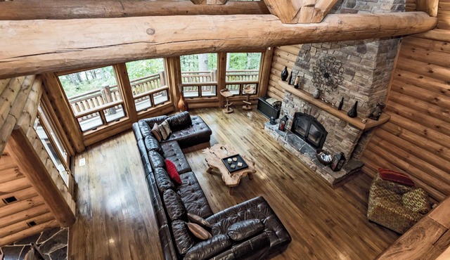 Heron Lodge | Gorgeous theater, hot tub, & private waterfront near Calabogie