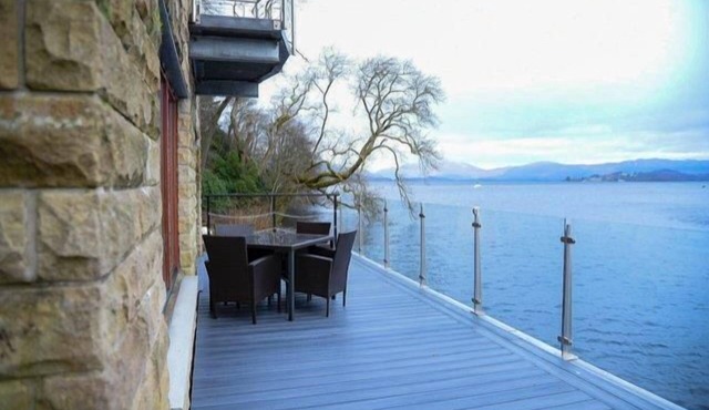 Heron Lodge - Sleeps 2 - sleeps 2 guests in 1 bedroom