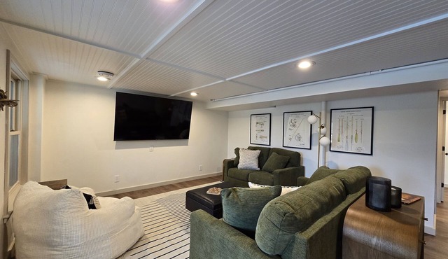 Heron’s Nest: Pet-Friendly Fun! UTV Trails, Game Room, Boat Rentals & More! 🐾🚤