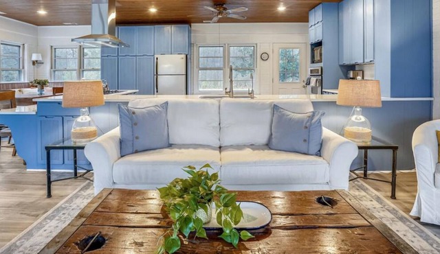 Heron There of Royal Oak