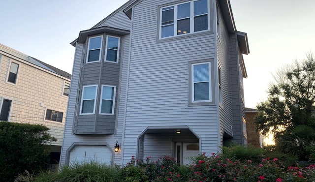 Herons and Egrets by the Sea-2 min walk to CROATAN BEACH