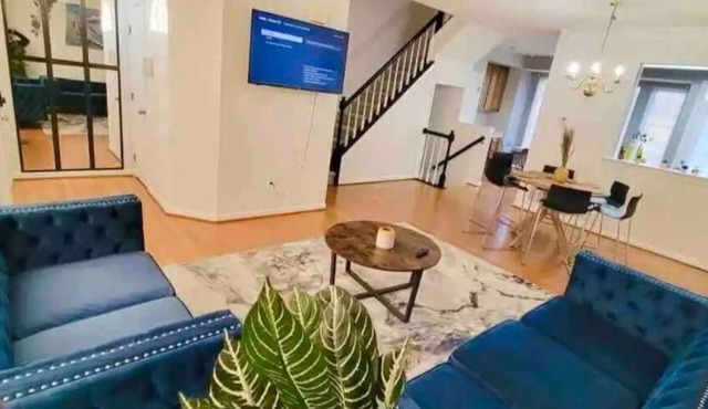 Heron’s Cove II off the Potomac