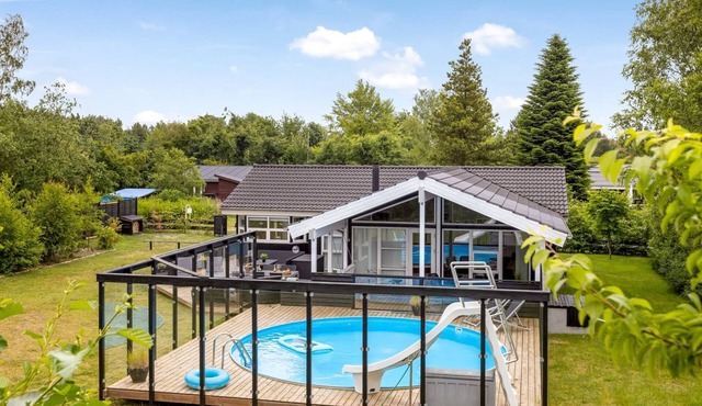 "Herta" - 700m from the sea by Interhome