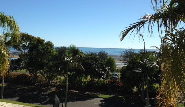 Hervey Bay Hotel & Resort
