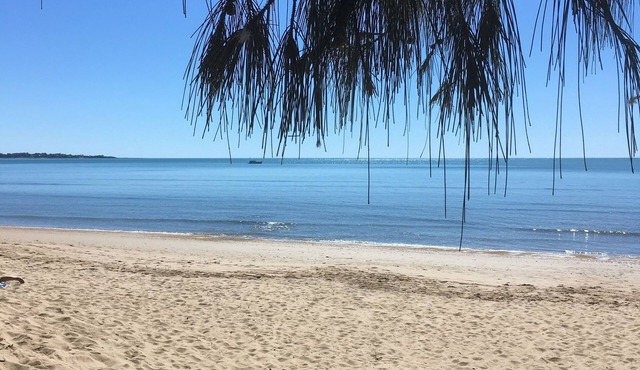 Hervey Bay Seaside Studio Unit