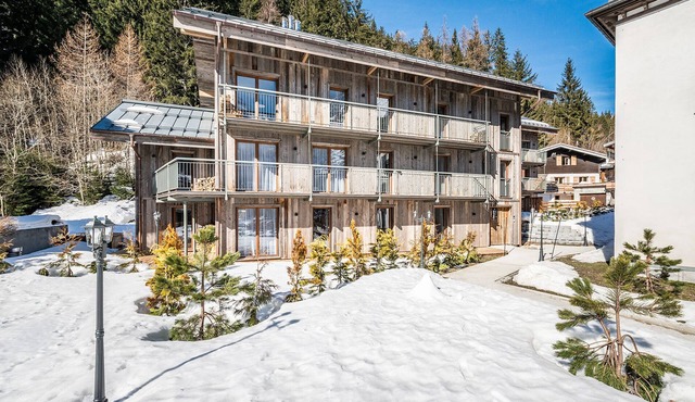 HERZOG - Modern chalet with fireplace & hot tub