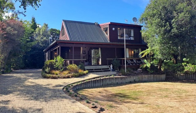 Hey Jude - Family home with free Wi-Fi