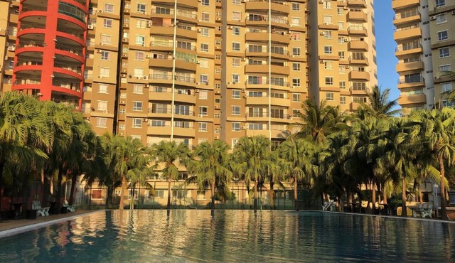 Heza Straits Villa - 6 beds Premium Condo