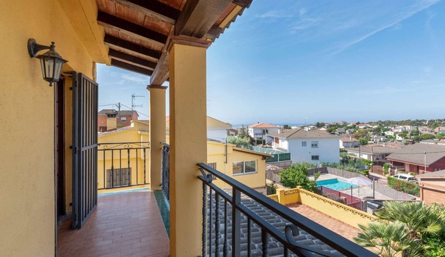 HHBCN Villa Cunit #1