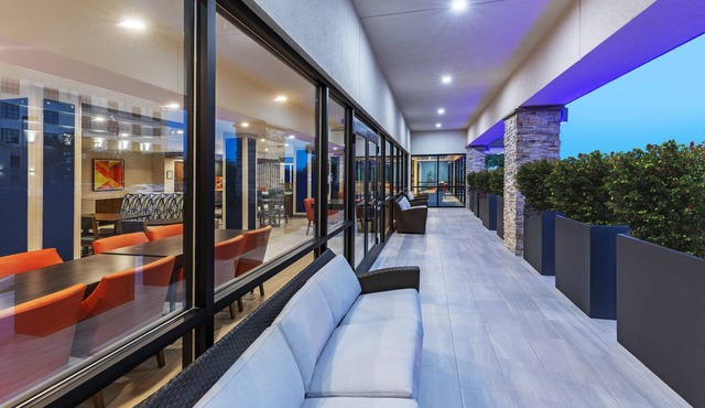 HI Express El Paso Downtown by IHG