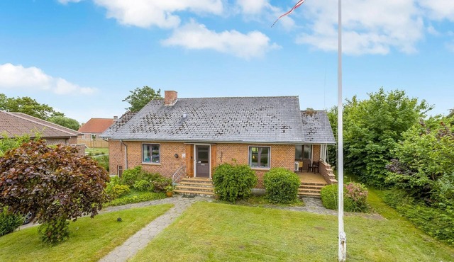 "Hiarni" - 12km from the sea by Interhome