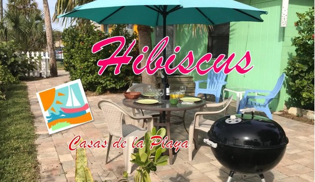 Hibiscus Cottage - At Casas de la Playa Central