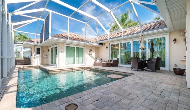 Hibiscus |Waterfront|Heated Pool-Dock-Bikes-Kayaks