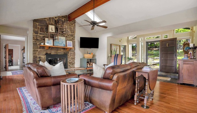 Hickory Haven-Direct Lake Access-Furnished Patio