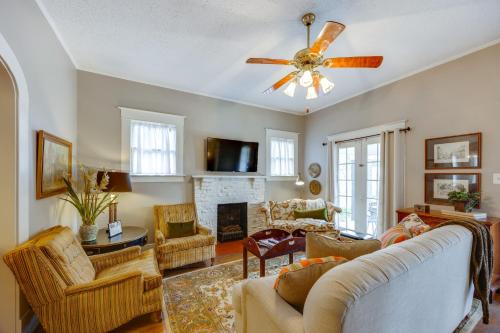 Hickory Hill House Less Than 1 Mi to Downtown Texarkana!