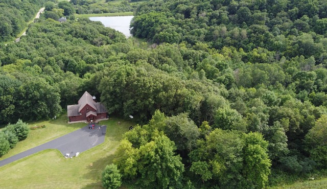 Hickory Ridge Log Cabin Living