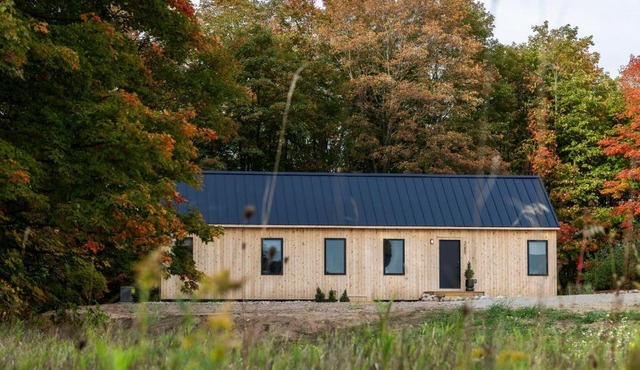 Hidden Acres Vestur Cabin
