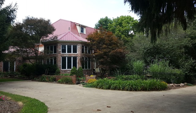 Hidden Ariel Resort Home