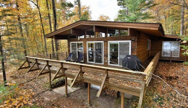 Hidden Bay on Lake Owen with Dock and Island Access!
