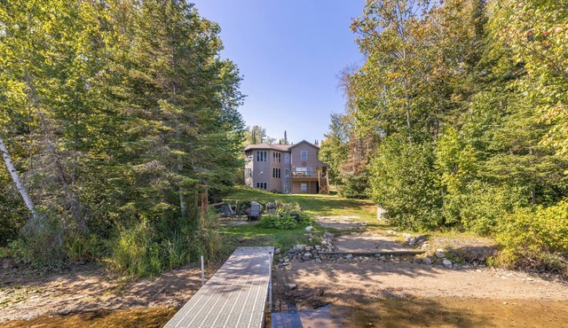 Hidden Cabin: Kayaks & firewood Included