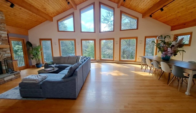 Hidden Charm in Hudson Valley In Dutchess County