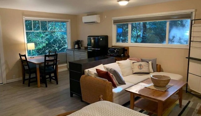 Hidden Creek Studio in Lake Forest Park!