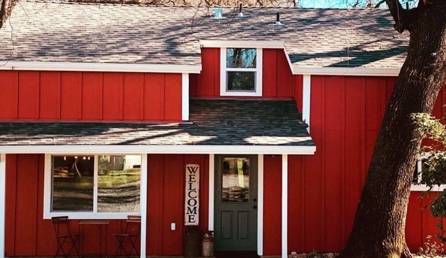 Hidden Falls Farmhouse