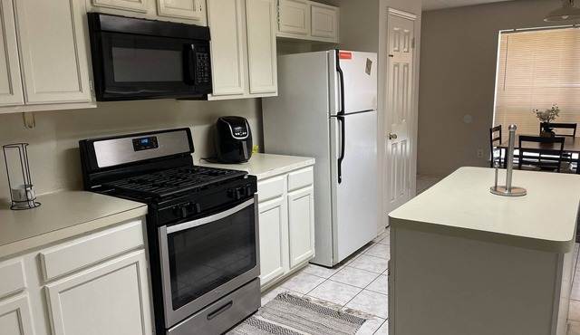 Hidden Gem 15 Minutes from IAH Airport