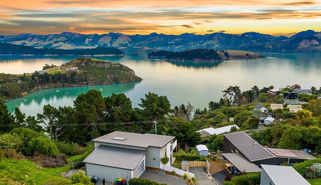 Hidden Gem at the backyard of Christchurch