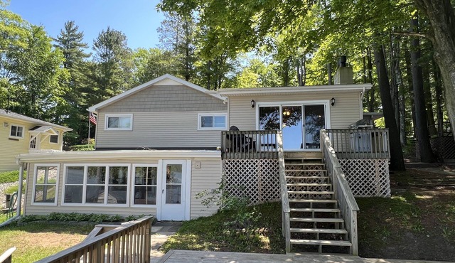 Hidden Gem - Fully Equipped Lake House