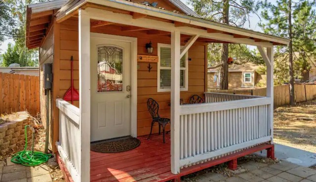 Hidden gem in green heaven, getaway to Bass Lake & Yosemite