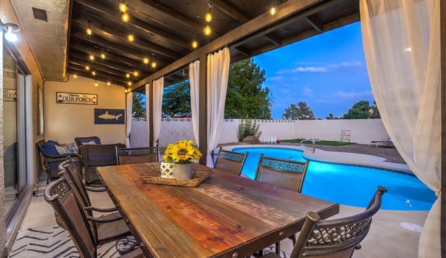 Hidden Gem in the Desert -Gym/Pool/Spa/Games-4BR