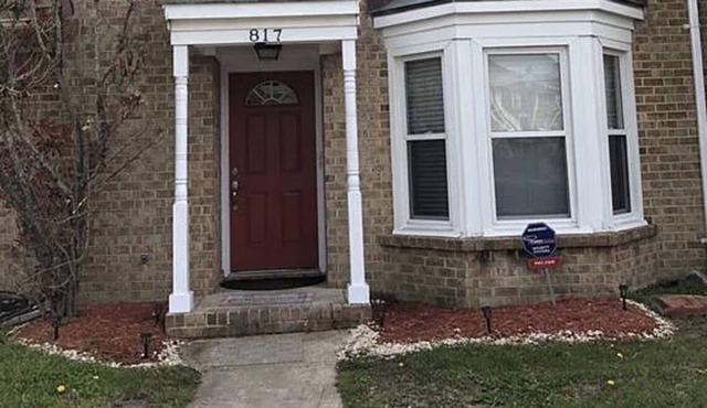 Hidden gem in the heart of Chesapeake, Va. Minutes away from Chesapeake Regional