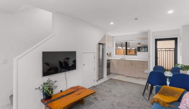 Hidden Gem near Hagley Park in the city center