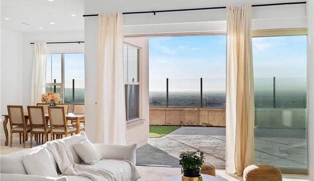 Hidden Gem New 4B3B House UCI Disney Amazing view