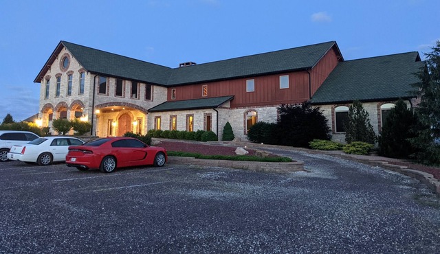 Hidden Gem, scenic views, off private balconies, incredible food and wine