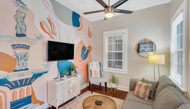 Hidden Historic District Gem in Walkable Location by Lucky Savannah